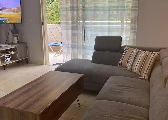 Bright Cozy Escape アパート *