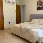 Bright Cozy Escape Apartament *