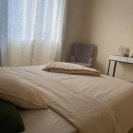 Bright Cozy Escape *
