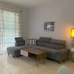 Apartment Bright Cozy Escape